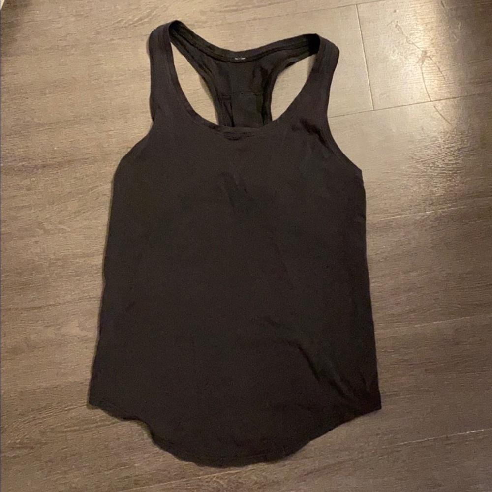 Lululemon tank